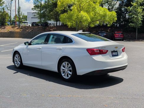 Used 2024 Chevrolet Malibu LT FWD image 7