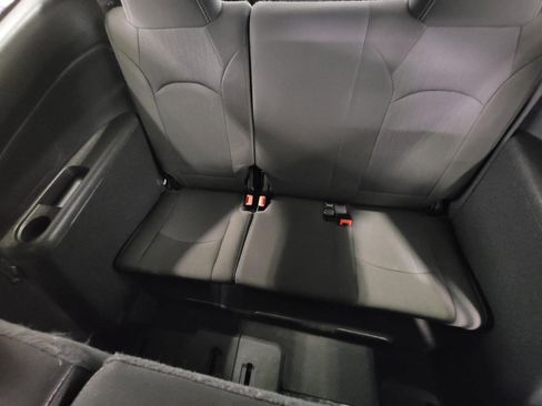 Used 2015 Chevrolet Traverse LT w/ Style and Technology Package FWD image 25