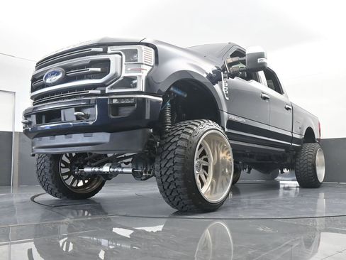 Used 2022 Ford F350 Platinum image 64