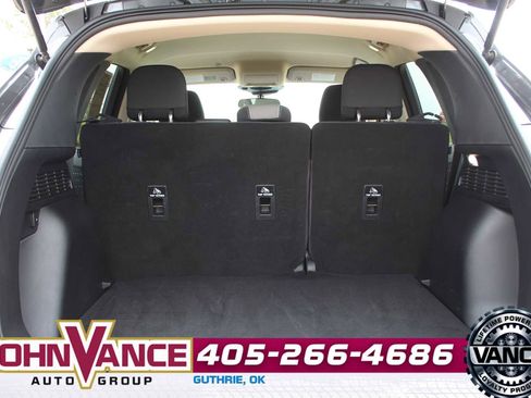 Used 2020 Ford Escape SE FWD image 9