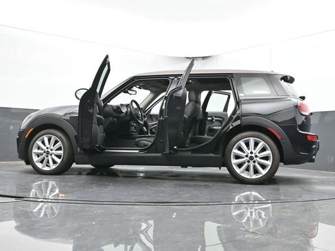 Used 2023 MINI Cooper Clubman S w/ Premium Package image 98