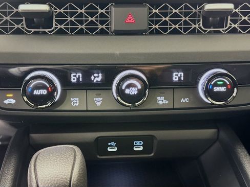 Used 2025 Honda Accord SE image 17