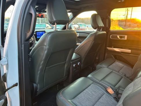 Used 2022 Ford Explorer Timberline image 41