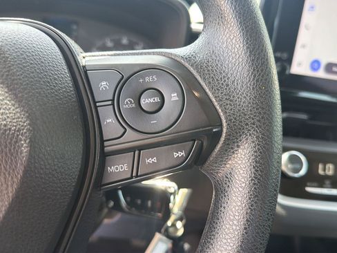 Used 2024 Toyota Corolla LE FWD image 18