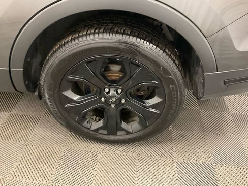 Used 2019 Ford Explorer Sport w/ Equipment Group 401A image 7