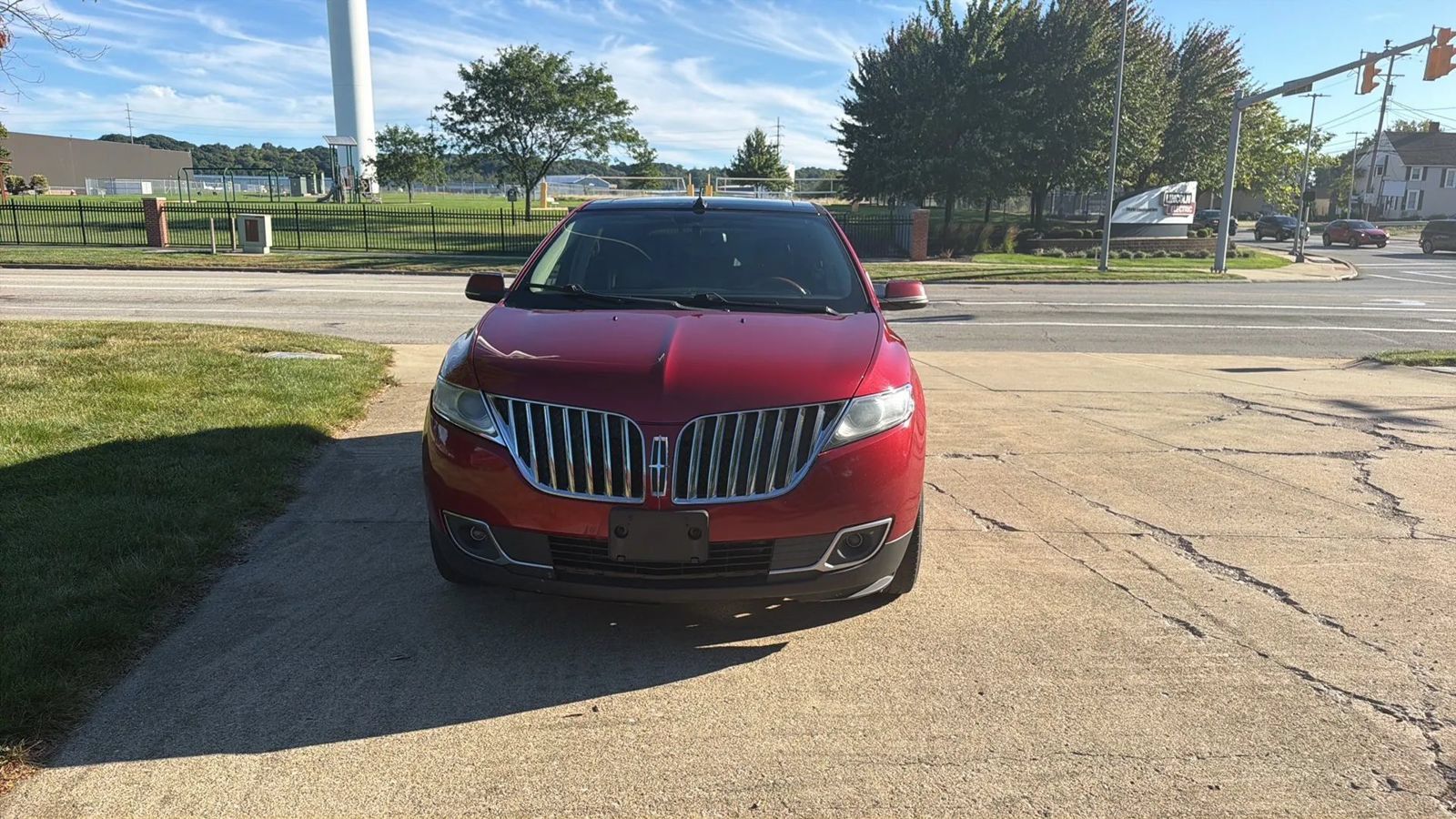 Used 2014 Lincoln MKX AWD w/ Equipment Group 102A image 1