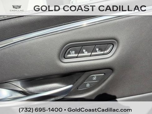 Certified 2024 Cadillac Escalade ESV Sport w/ LPO, Floor Liner Package AWD/4WD image 20