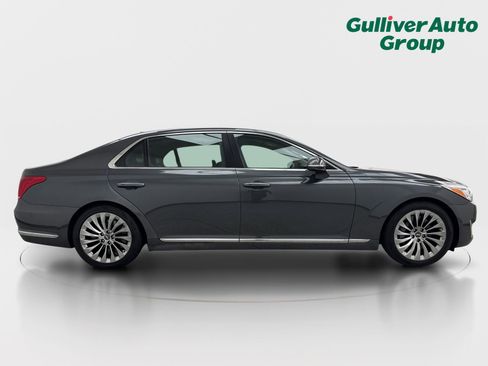 Used 2019 Genesis G90 5.0 Ultimate RWD image 10