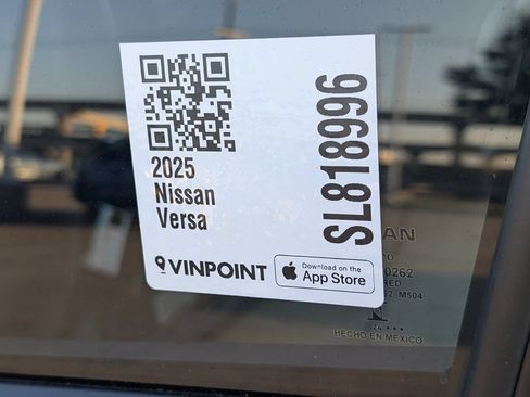 Used 2025 Nissan Versa SR w/ Trunk Package FWD image 28