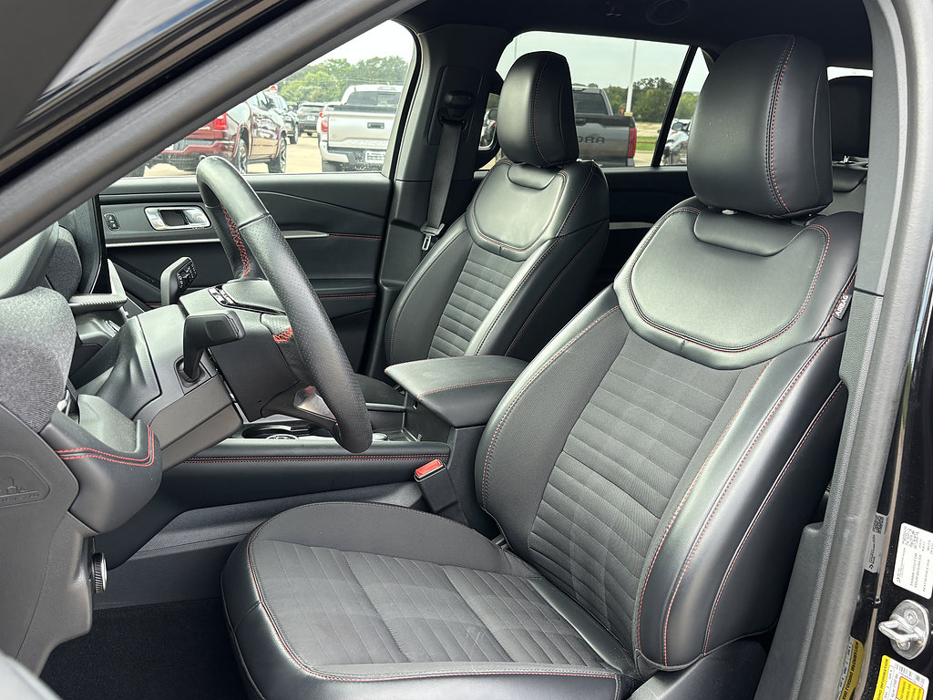 Used 2026 Ford Explorer ST-Line AWD/4WD image 13