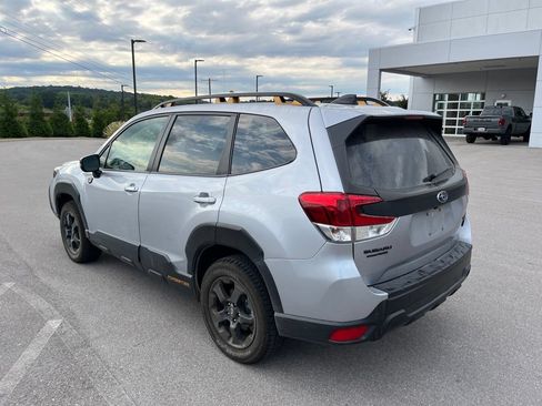 Used 2025 Subaru Forester Wilderness w/ Wilderness Package AWD/4WD image 3