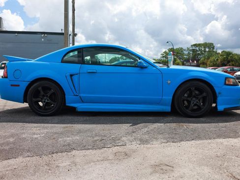 Used 2002 Ford Mustang Coupe RWD image 10