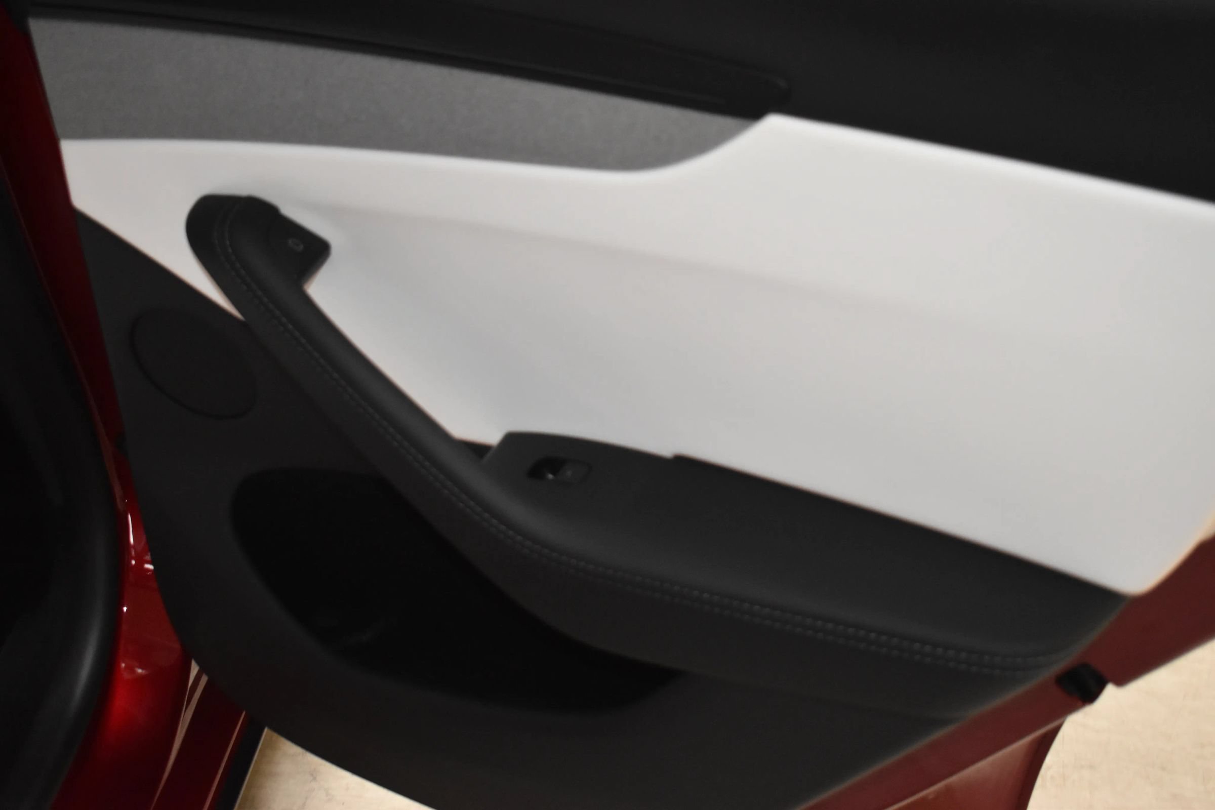Used 2026 Tesla Model Y Long Range RWD image 18