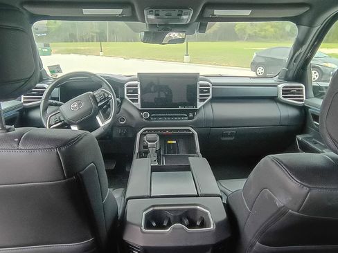 Used 2023 Toyota Tundra Platinum image 15