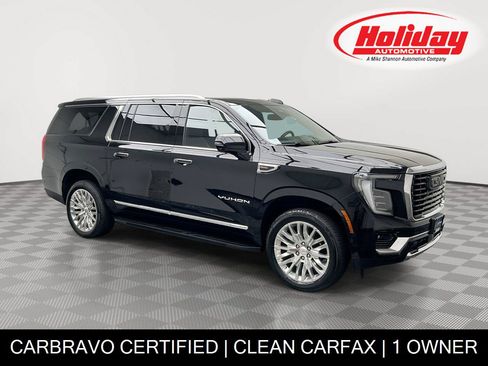 Certified 2025 GMC Yukon XL Elevation w/ LPO, Elevation Black Package AWD/4WD image 1