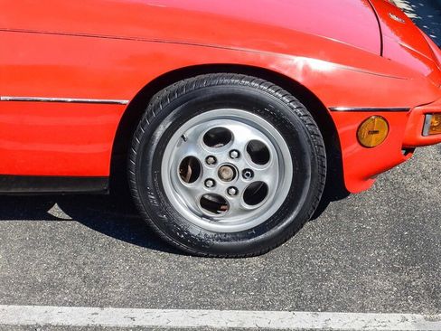 Used 1987 Porsche 924 S RWD image 10