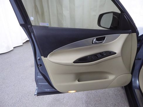 Used 2017 INFINITI QX50 2WD image 22