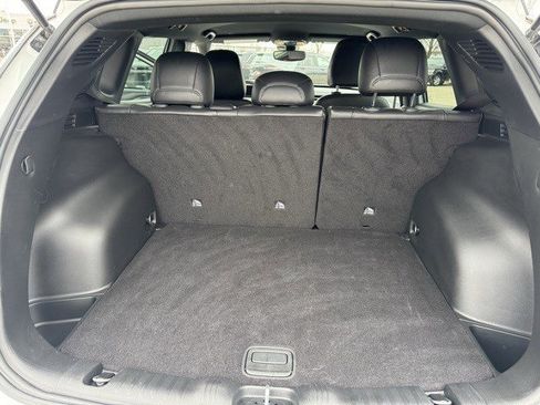 Certified 2025 Jeep Compass Limited image 29