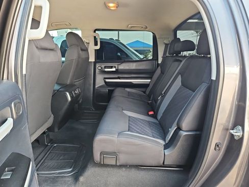 Used 2014 Toyota Tundra SR5 w/ SR5 Upgrade Package RWD image 25