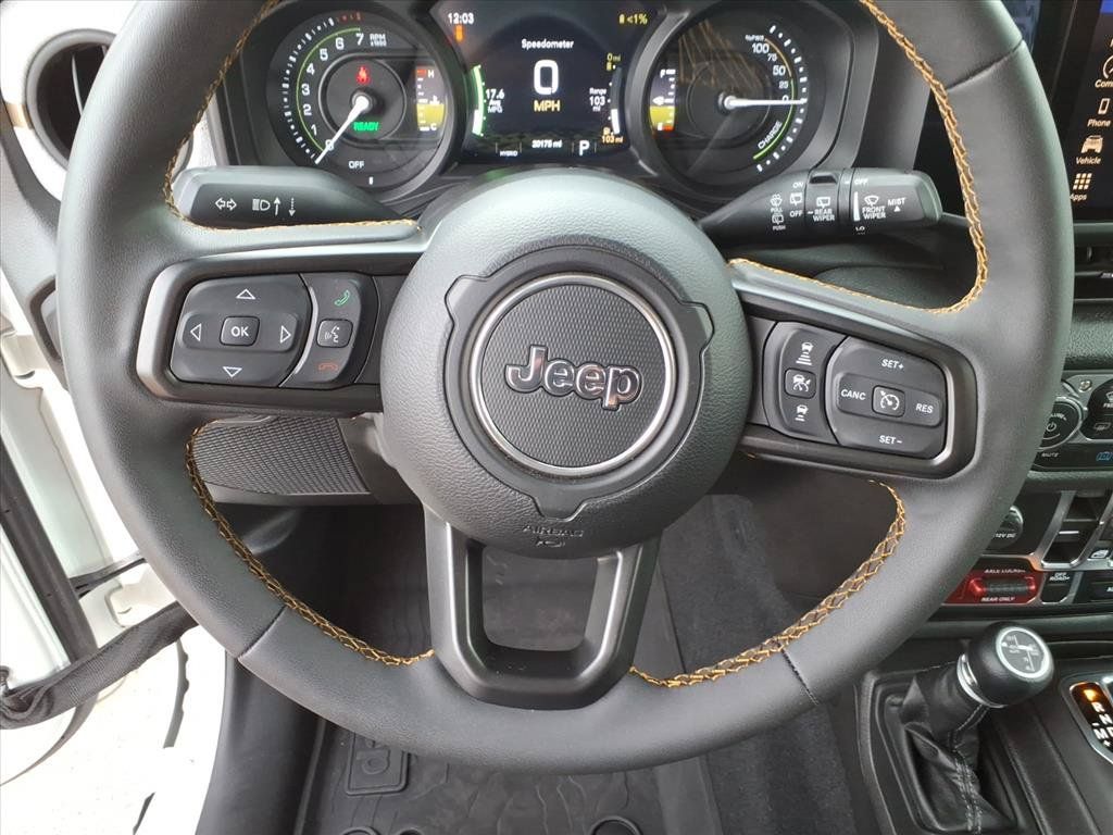 Used 2024 Jeep Wrangler Unlimited AWD/4WD image 24