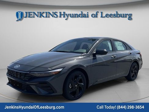 New 2026 Hyundai Elantra Sport image 11