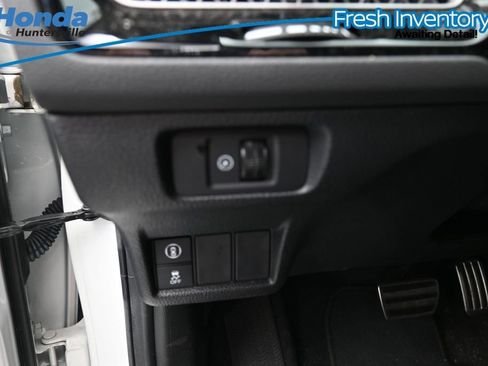 Used 2024 Honda Civic Sport image 15