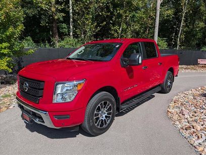 Used 2020 Nissan Titan SV w/ SV Convenience Package