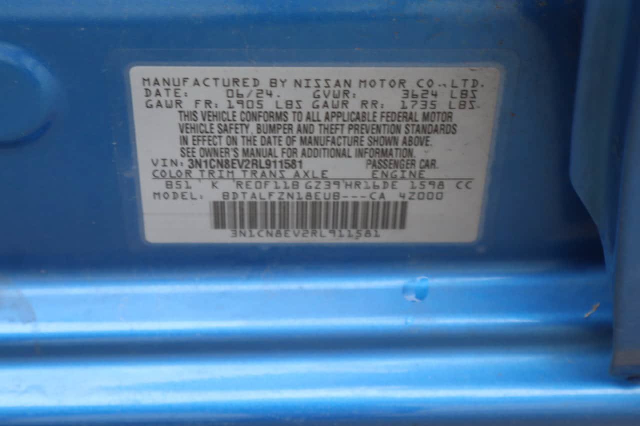 Used 2024 Nissan Versa SV FWD image 27