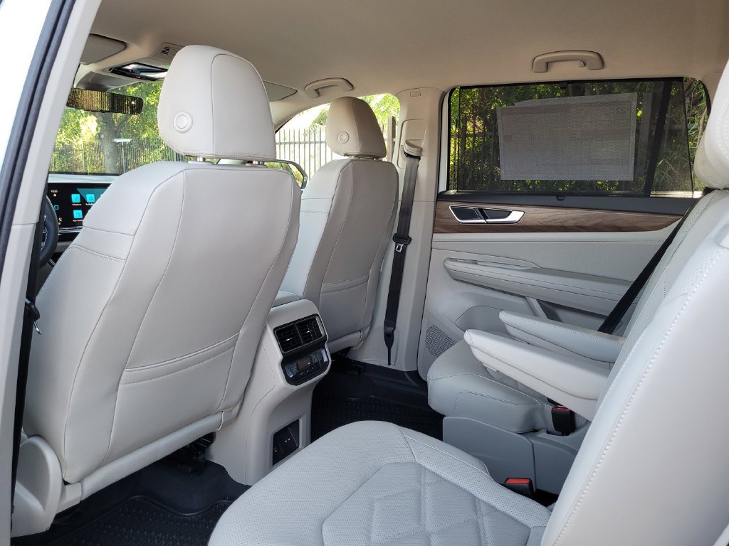 New 2026 Volkswagen Atlas SE AWD/4WD image 15