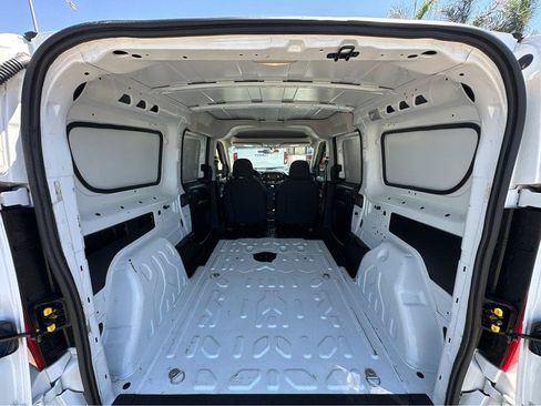 Used 2022 RAM ProMaster City Tradesman FWD image 36