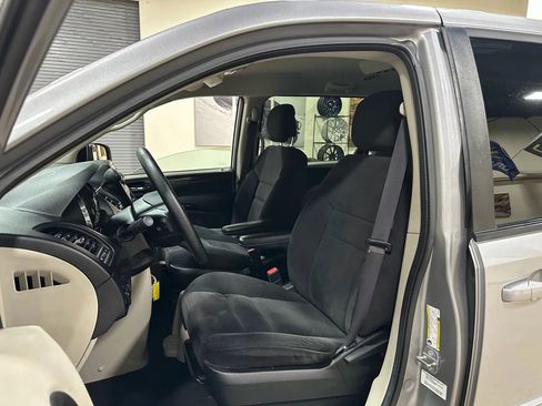 Used 2014 Dodge Grand Caravan SE w/ Quick Order Package 29E SE image 18