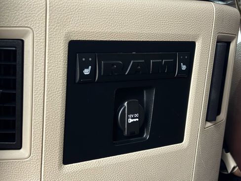 Used 2016 RAM 3500 Laramie Longhorn image 25