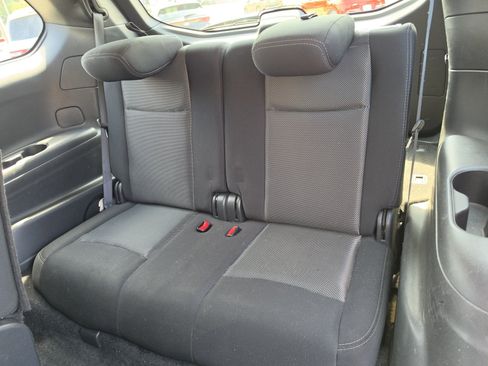 Used 2018 Nissan Pathfinder S FWD image 13
