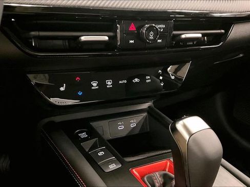 New 2026 Nissan Kicks SR w/ Cold Weather Package FWD image 26