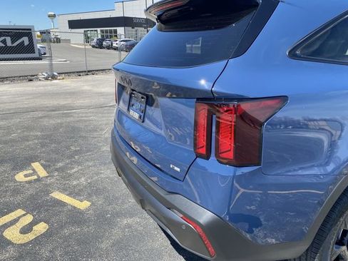 New 2025 Kia Sorento X-Line EX image 43