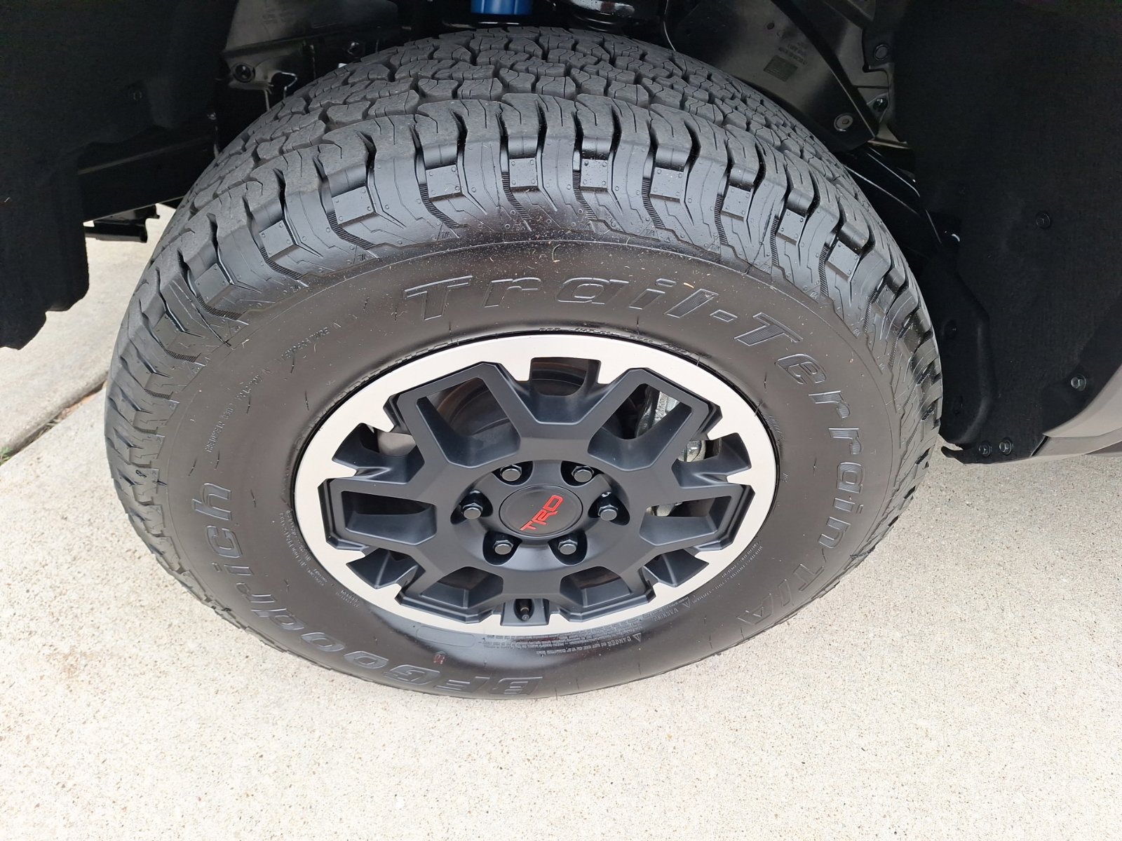 Used 2026 Toyota Tacoma TRD Off-Road AWD/4WD image 11