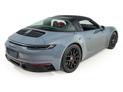 Used 2024 Porsche 911 Targa 4 GTS image 5