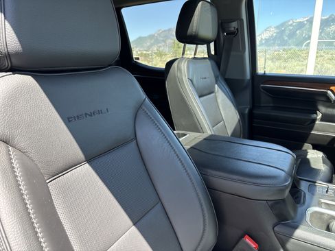Used 2023 GMC Sierra 1500 Denali w/ Denali Reserve Package AWD/4WD image 29