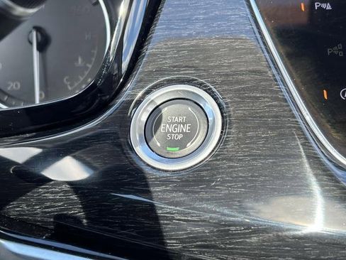 Certified 2023 Cadillac XT6 Premium Luxury image 26