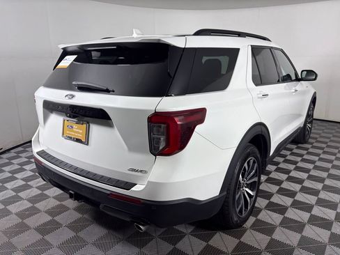 Used 2023 Ford Explorer ST-Line w/ Class IV Trailer Tow Package AWD/4WD image 7