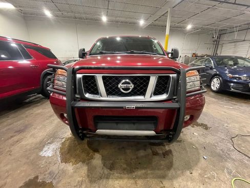 Used 2014 Nissan Titan PRO-4X w/ Pro-4x Luxury Package image 2