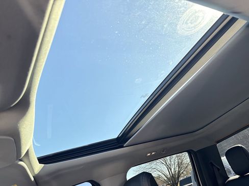 Used 2023 Ford F150 Lariat w/ Equipment Group 502A High image 30