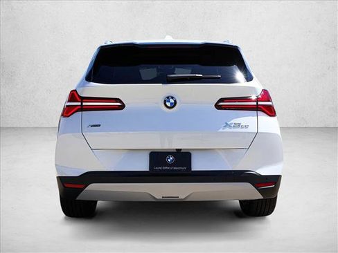 Certified 2025 BMW X3 xDrive30i w/ Premium Package image 6