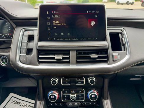 Used 2023 GMC Yukon AT4 w/ AT4 Premium Plus Package AWD/4WD image 20