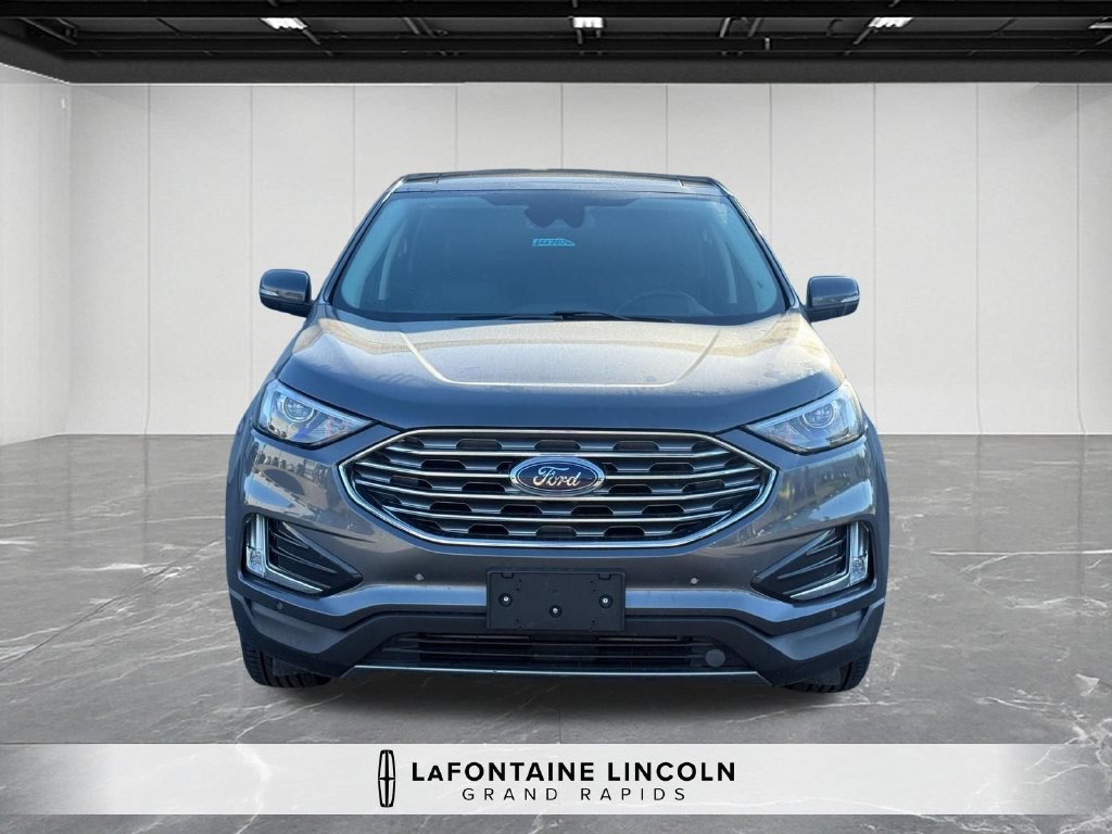 Used 2023 Ford Edge Titanium w/ Cold Weather Package AWD/4WD image 8
