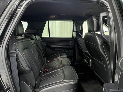Used 2018 Ford Expedition Max Limited AWD/4WD image 32