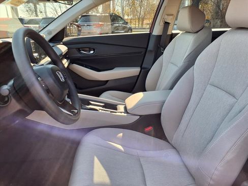 Used 2026 Honda Accord SE image 18