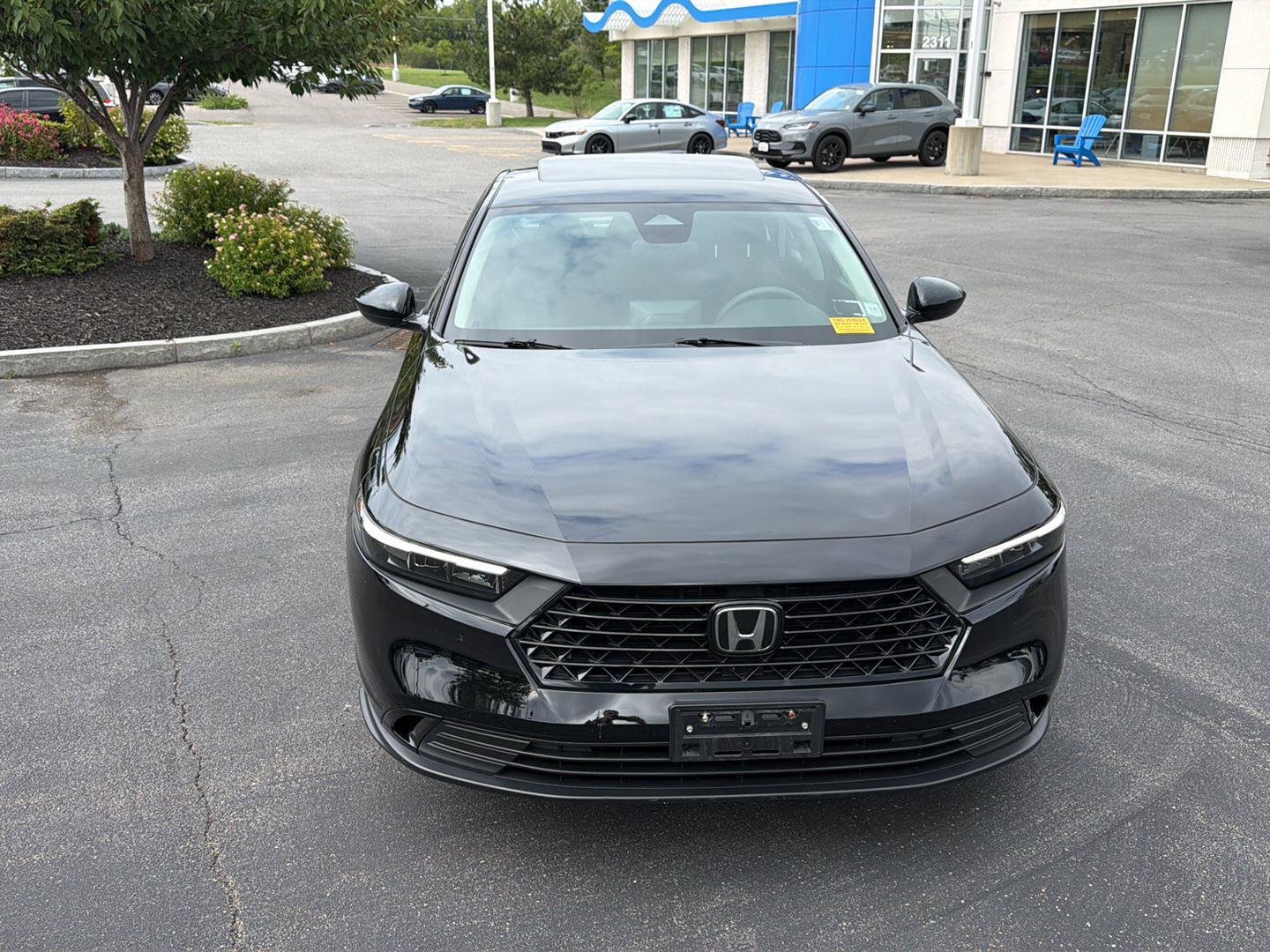 Used 2023 Honda Accord EX image 2