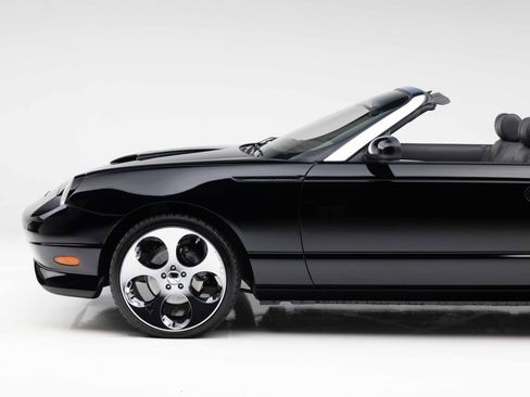 Used 2002 Ford Thunderbird RWD image 33