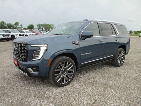 New 2026 GMC Yukon Denali Ultimate AWD/4WD image 7